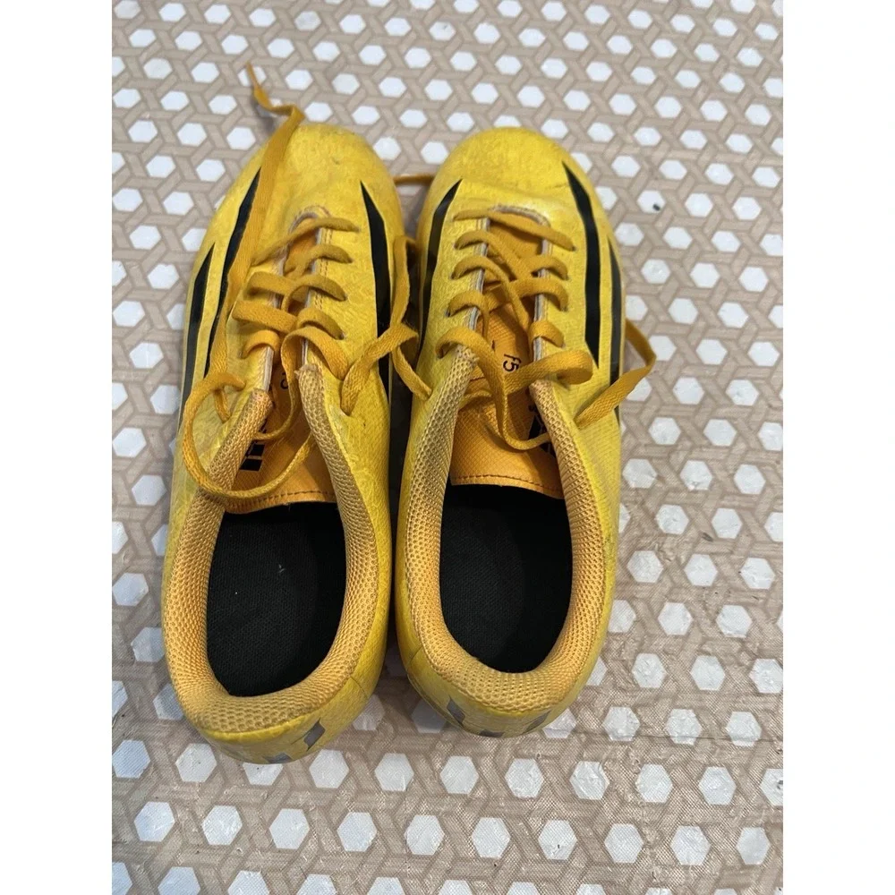 Adidas Indoor Soccer Shoes‎ Black Yellow Size 5.5